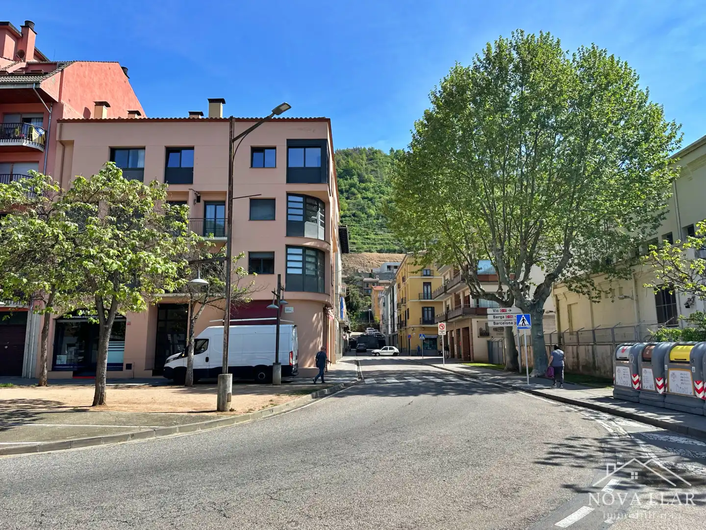Vista exterior de Dúplex en venta en Ripoll con Calefacción, Terraza y Horno