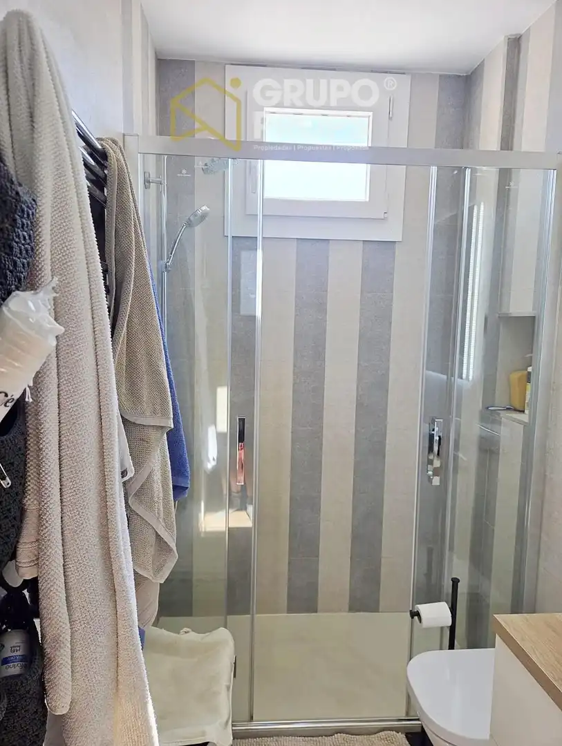 Baño de Apartamento en venta en Madrid con Aire acondicionado, Calefacción y Terraza