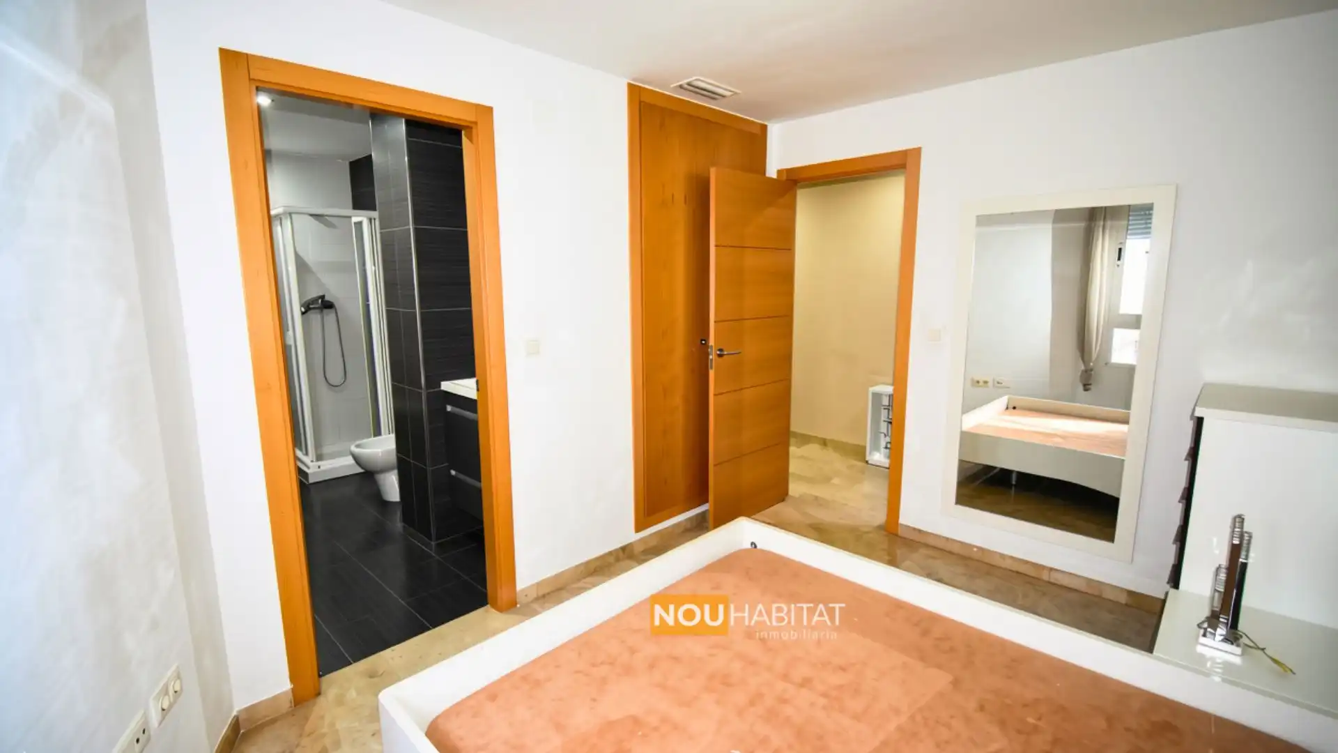Habitación de Ático en venta en Montserrat con Aire acondicionado, Terraza y Trastero