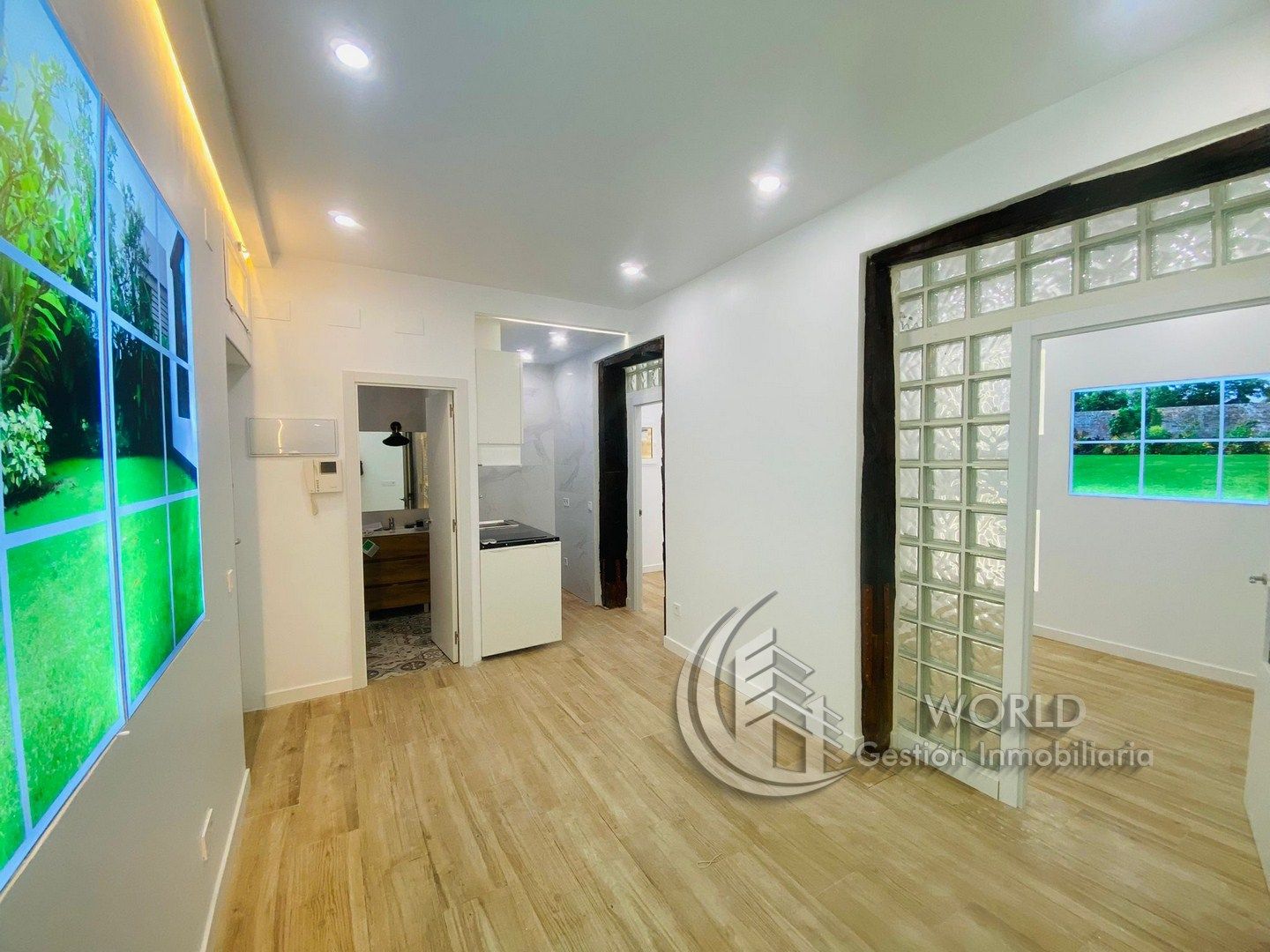 Flat for sale in  Madrid Capital