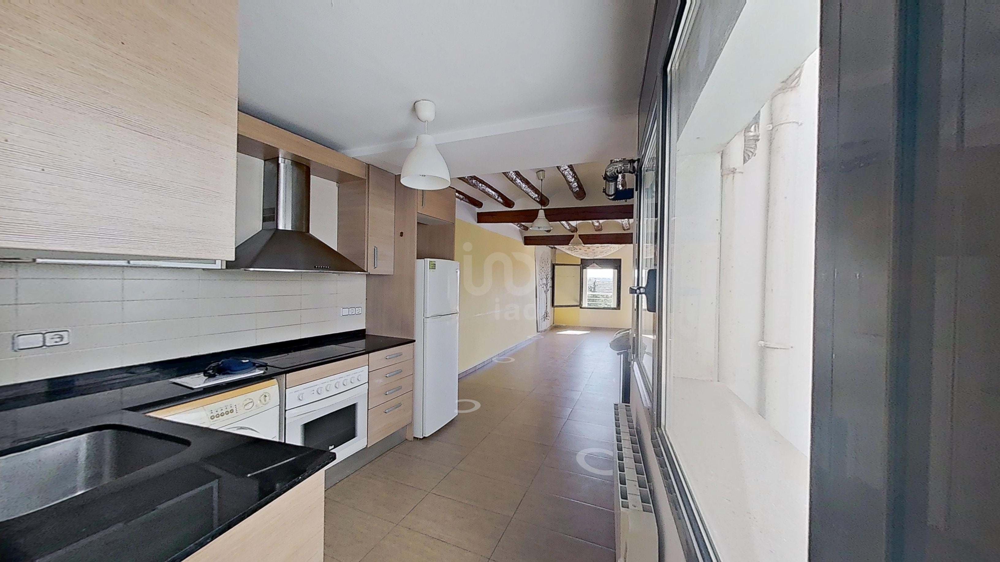 Cocina de Piso en venta en Cervera con Calefacción