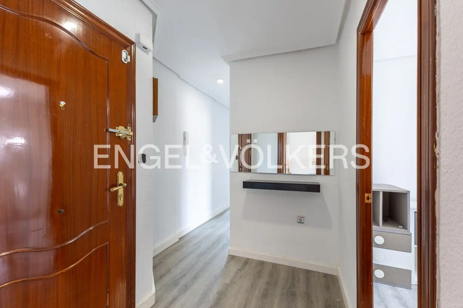 Piso de alquiler en Valencia con Aire acondicionado, Calefacción y Terraza