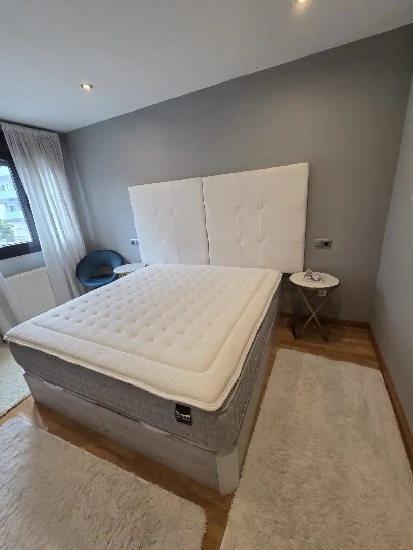 Habitación de Piso en venta en Gijón  con Calefacción, Jardín privado y Parquet