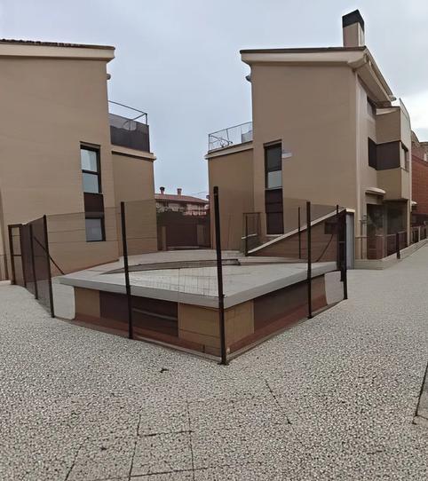 Photo 2 of Single-family semi-detached for sale in Gudel Marti G. , Santa Isabel, Zaragoza