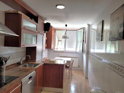 Kitchen of Duplex for sale in La Bañeza   with Heating, Parquet flooring and Terrace