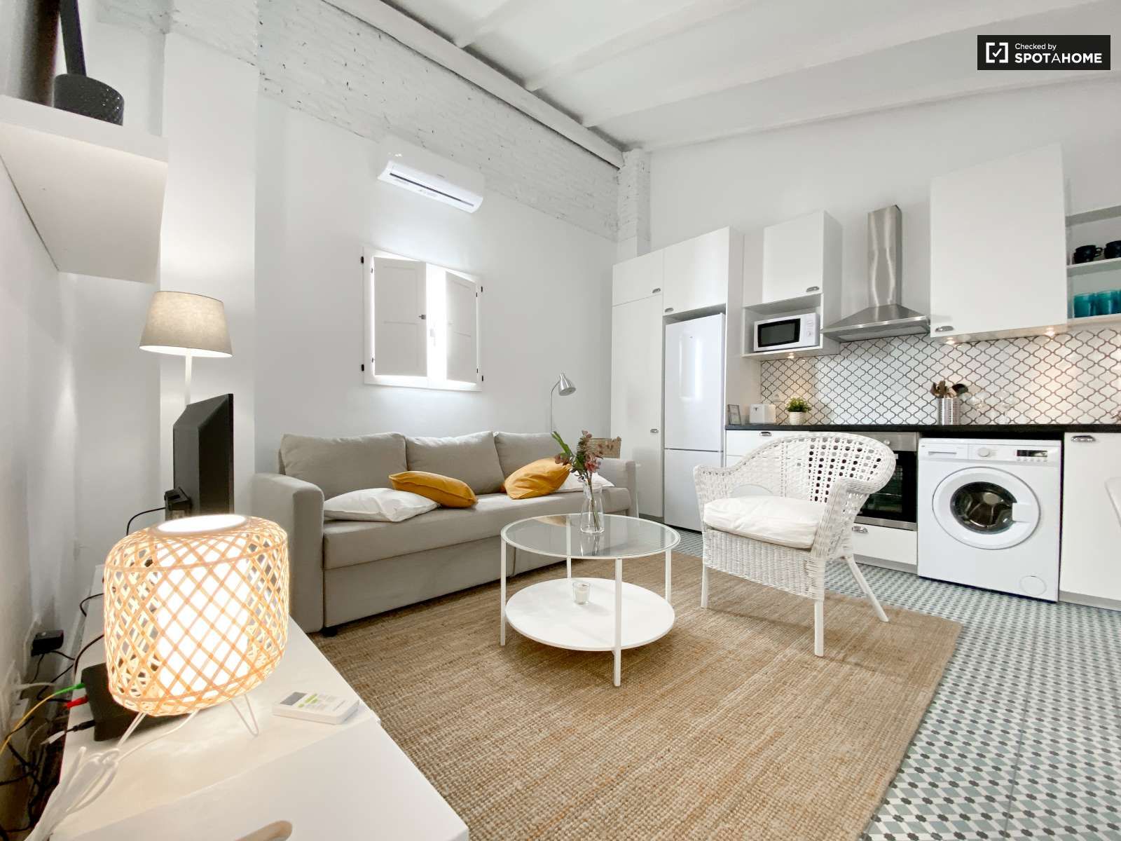 Apartment to share in Barrio de Benicalap