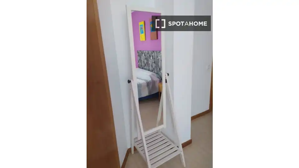 Room in Picassent
