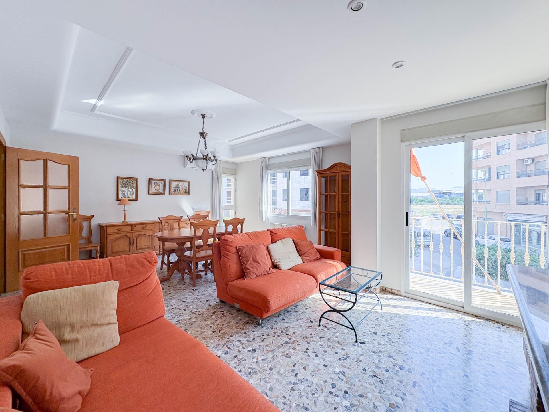 Living room of Flat to rent in La Pobla de Vallbona  with Air Conditioner, Terrace and Balcony