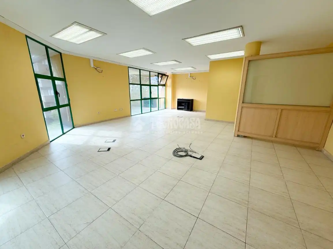 Local comercial en venda a Villalba Estación, imagen 3