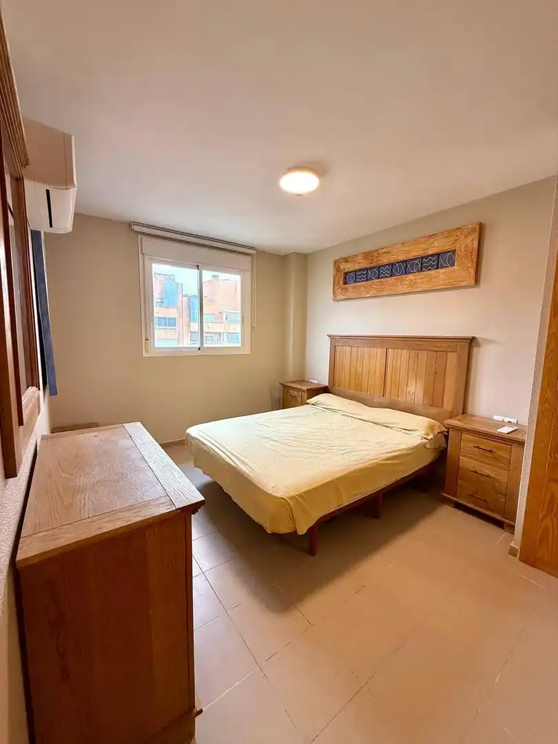 Dormitori de Apartament en venda en Villajoyosa / La Vila Joiosa amb Aire condicionat, Terrassa i Balcó
