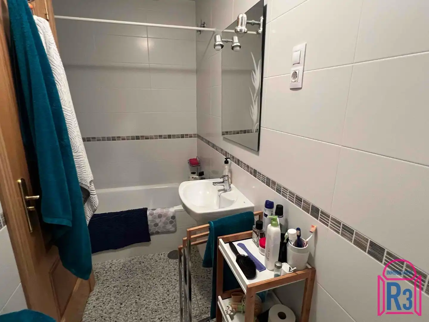 Badezimmer von Maisonette zum Verkauf in León Capital  mit Heizung, Terrasse und Möbliert