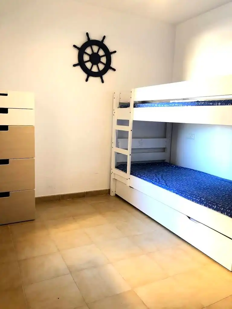 Dormitori de Apartament de lloguer en Calonge i Sant Antoni amb Terrassa i Moblat