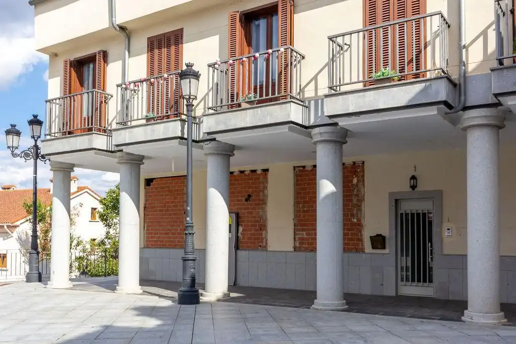 Vista exterior de Local en venta en Venturada