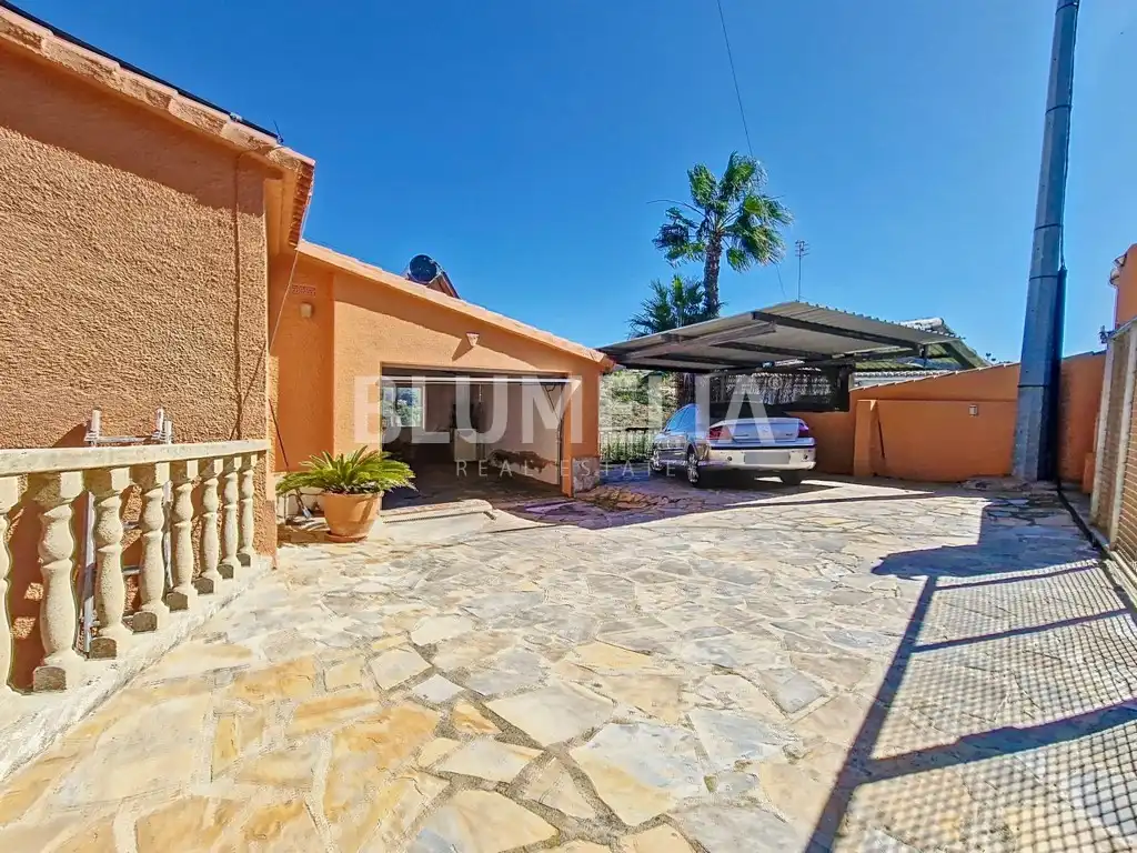 Casa o chalet en venta en Calle Ginjol, El Montgó
