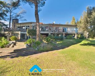 Jardí de Casa o xalet de lloguer en L'Ametlla del Vallès amb Aire condicionat, Terrassa i Piscina