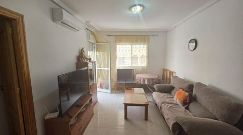 Foto 2 de Piso en venta en Plaza del Calvario, 2, El Molino, Torrevieja