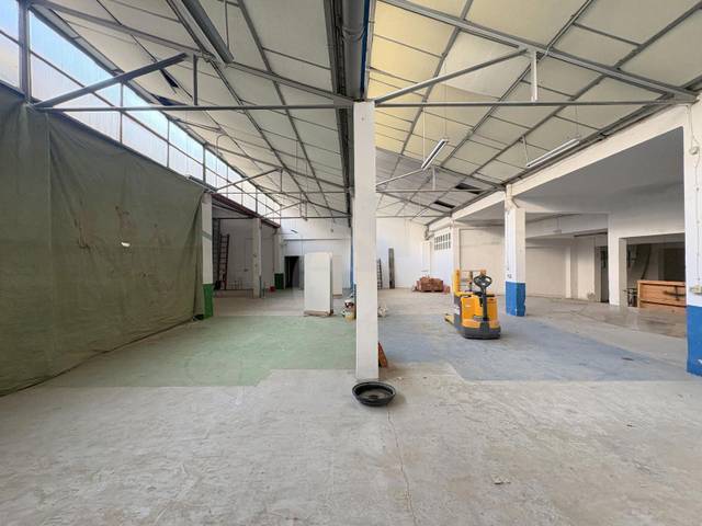 Oficina en Alquiler en CALLE DE MOSSÉN COBOS en Benimàmet