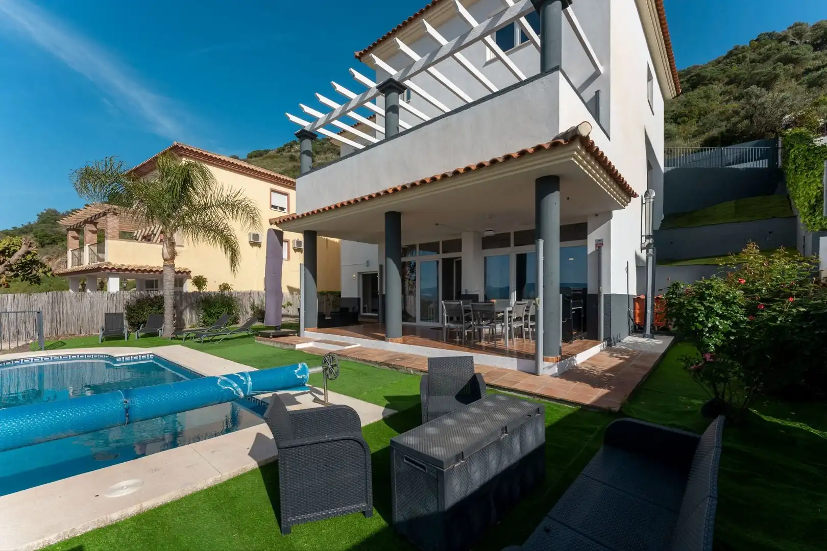 Terrace of Houses for sale in Coín  with Swimming Pool