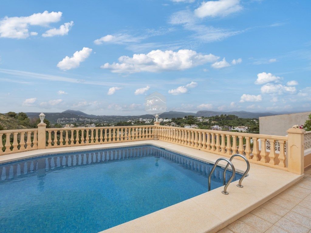 Piscina de Casa o xalet en venda en Jávea / Xàbia amb Aire condicionat, Calefacció i Jardí privat