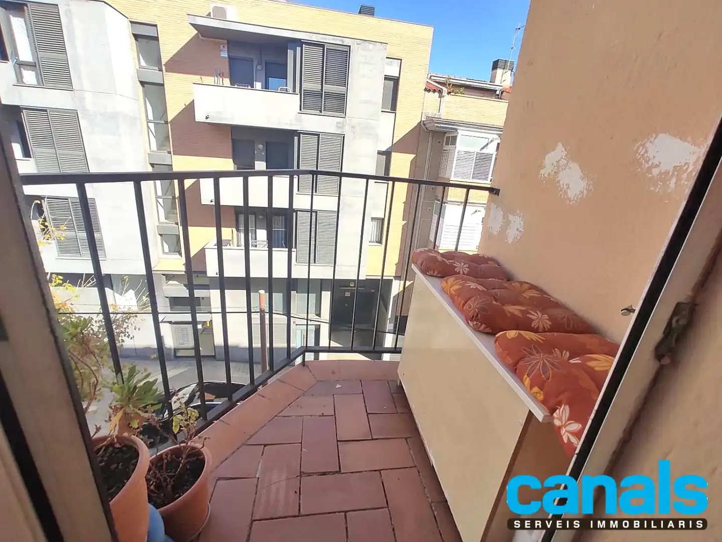 Terraza de Piso en venta en Cerdanyola del Vallès con Calefacción, Horno y Balcón