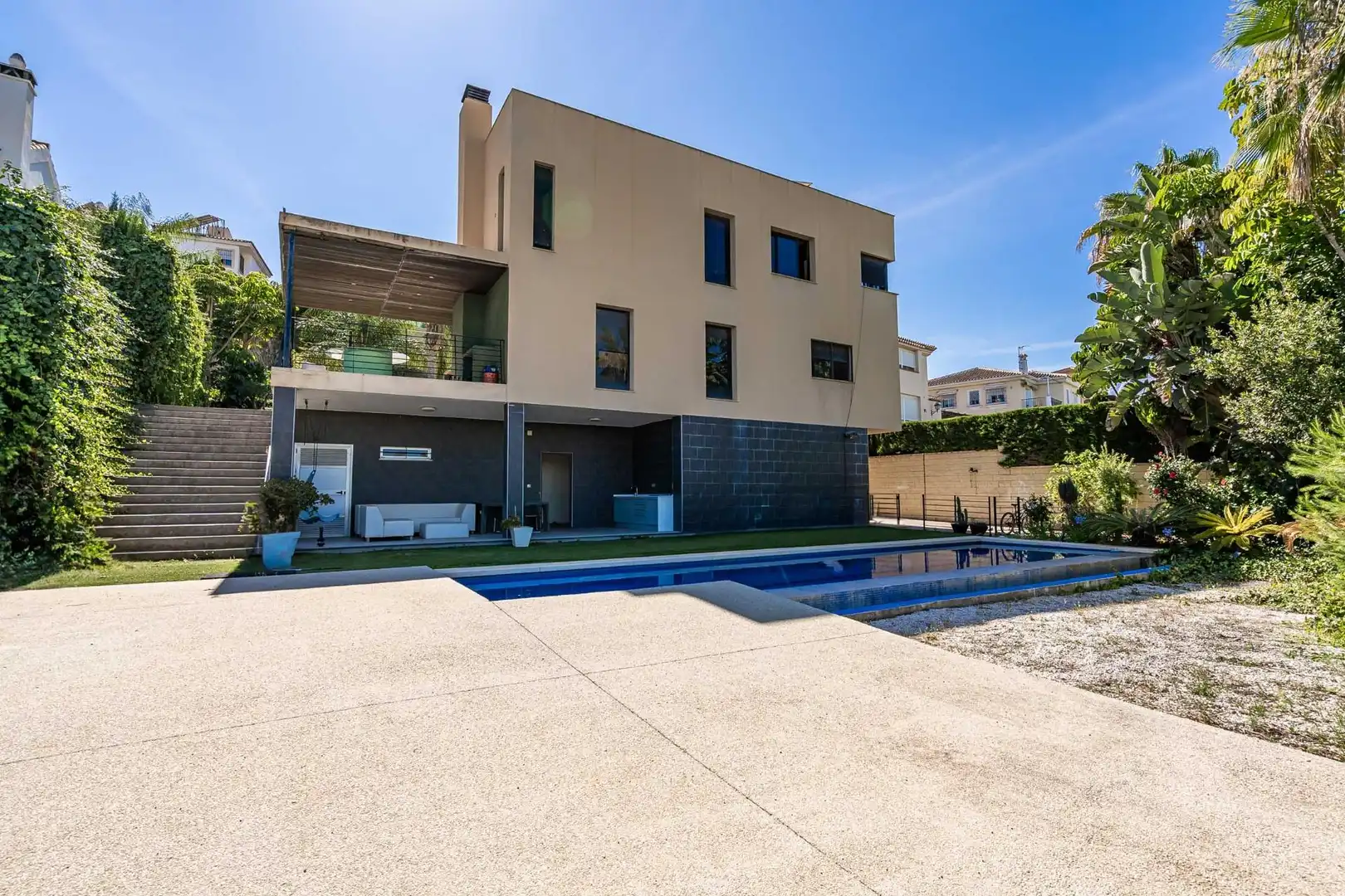 Exterior view of Houses for sale in Mijas  with Air Conditioner, Heating and Private garden