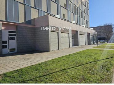 Local comercial en venda a Josep Pla
