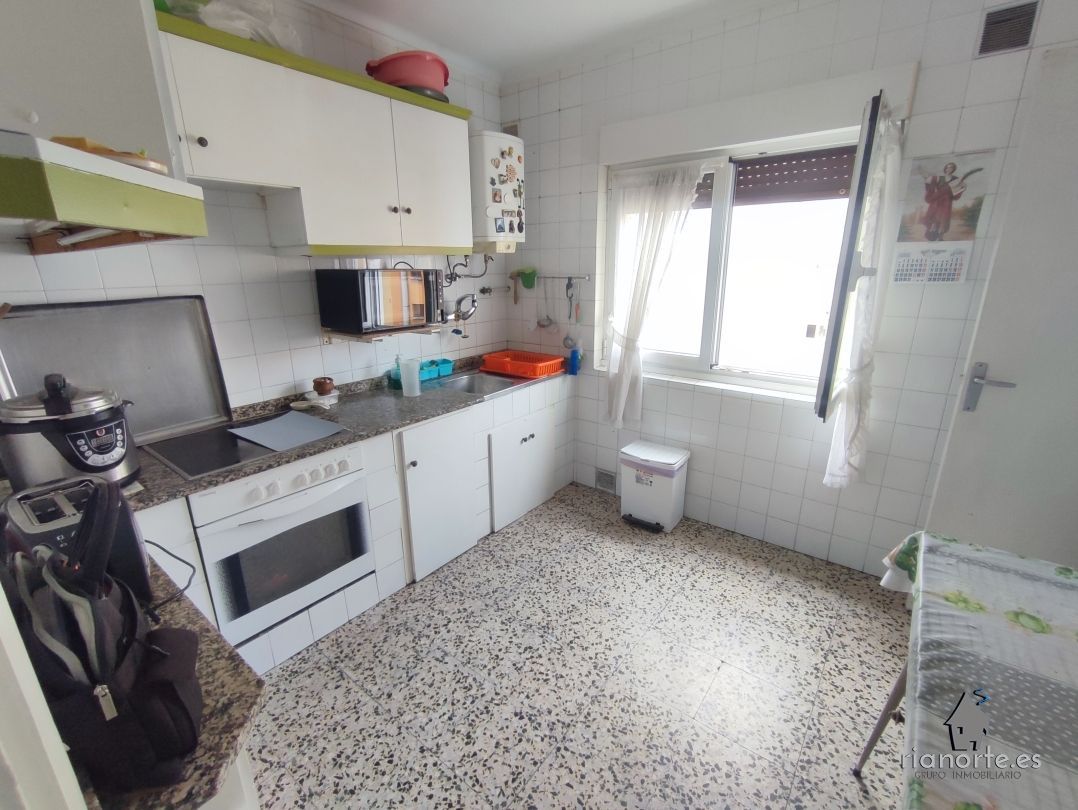 Cuina de Pis en venda en Langreo amb Calefacció i Traster