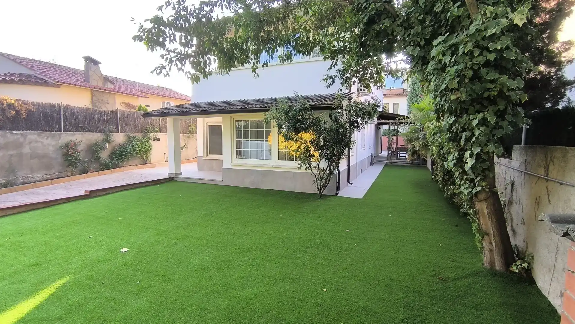 Jardí de Casa o xalet en venda en Sant Cugat del Vallès amb Aire condicionat i Piscina