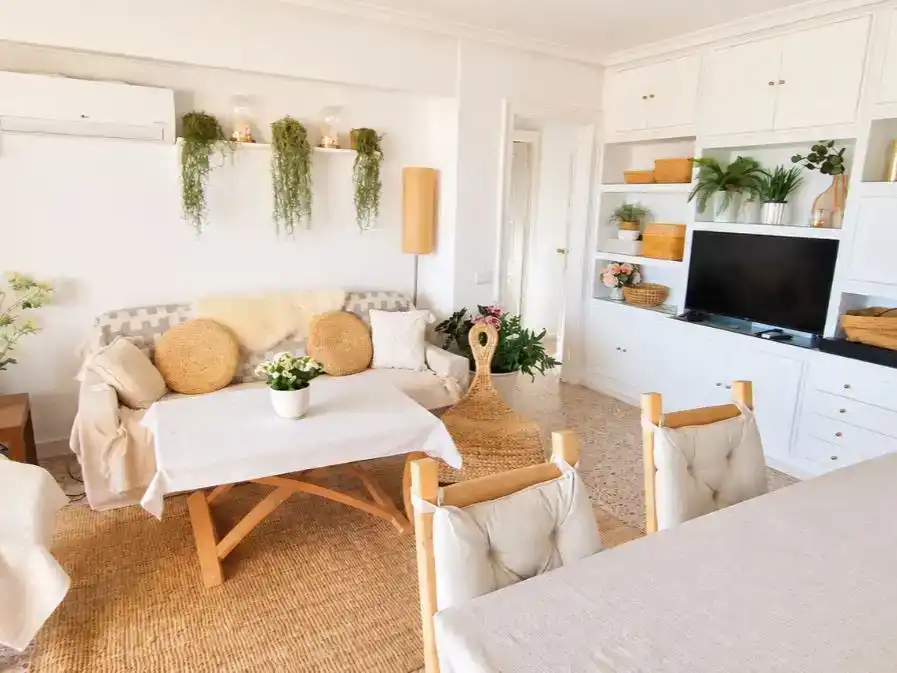 Sala d'estar de Àtic de lloguer en Valencia amb Aire condicionat, Piscina i Moblat