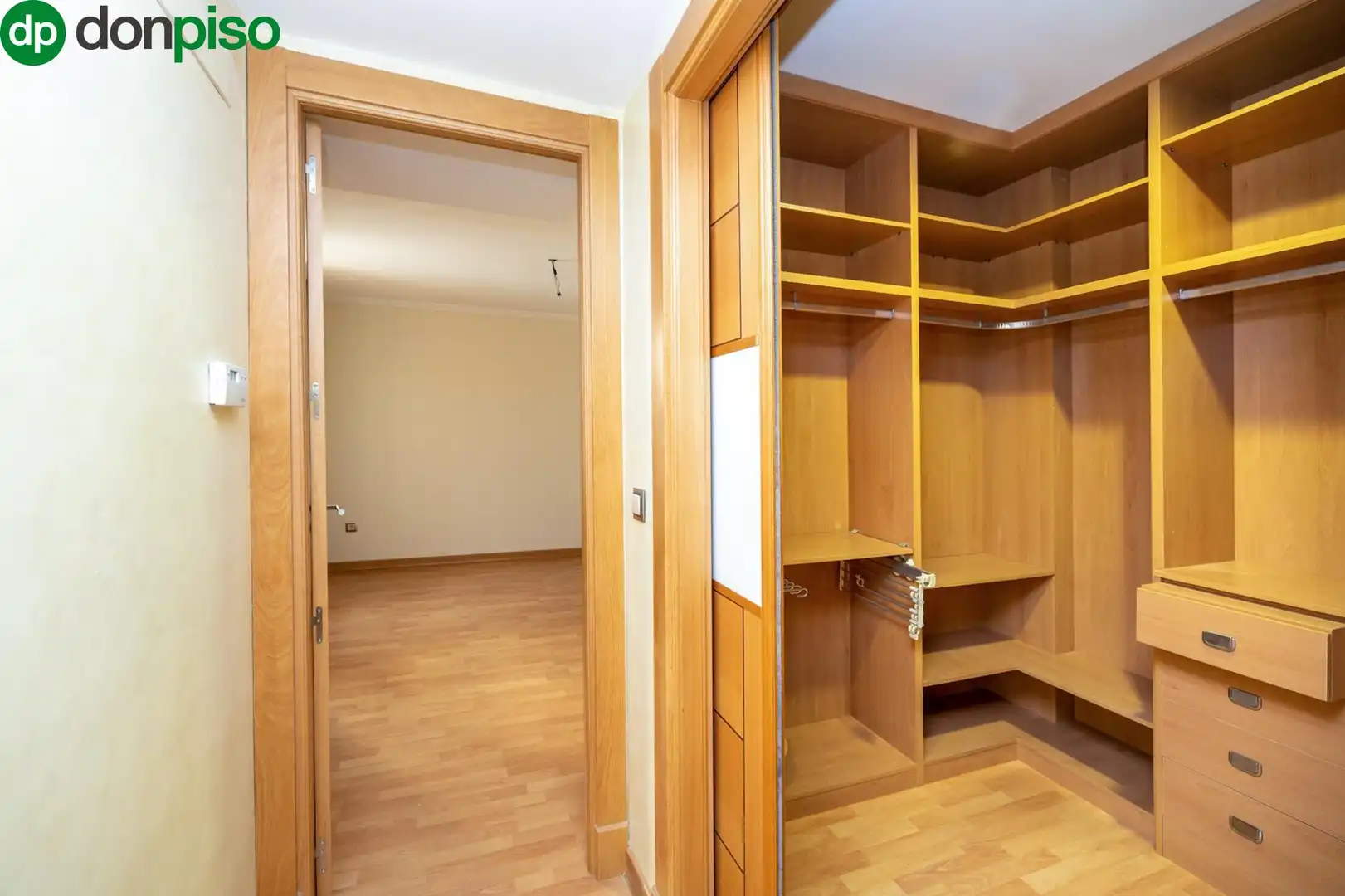 Bedroom of Houses for sale in Granada  with Air Conditioner, Heating and Terrace