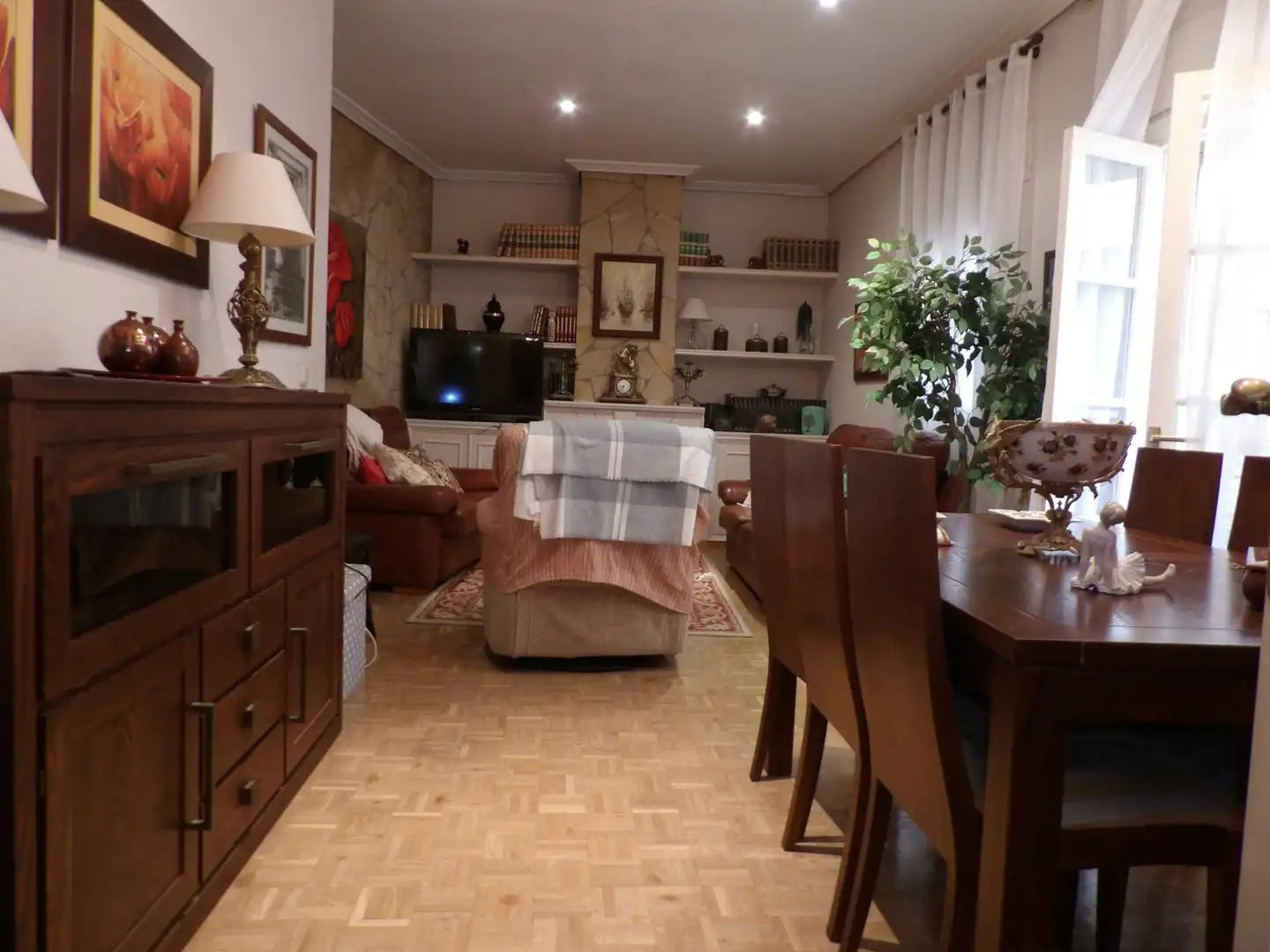 Houses for sale in Casco Antiguo