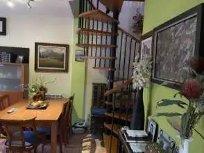Piso en venta en Olot, Girona