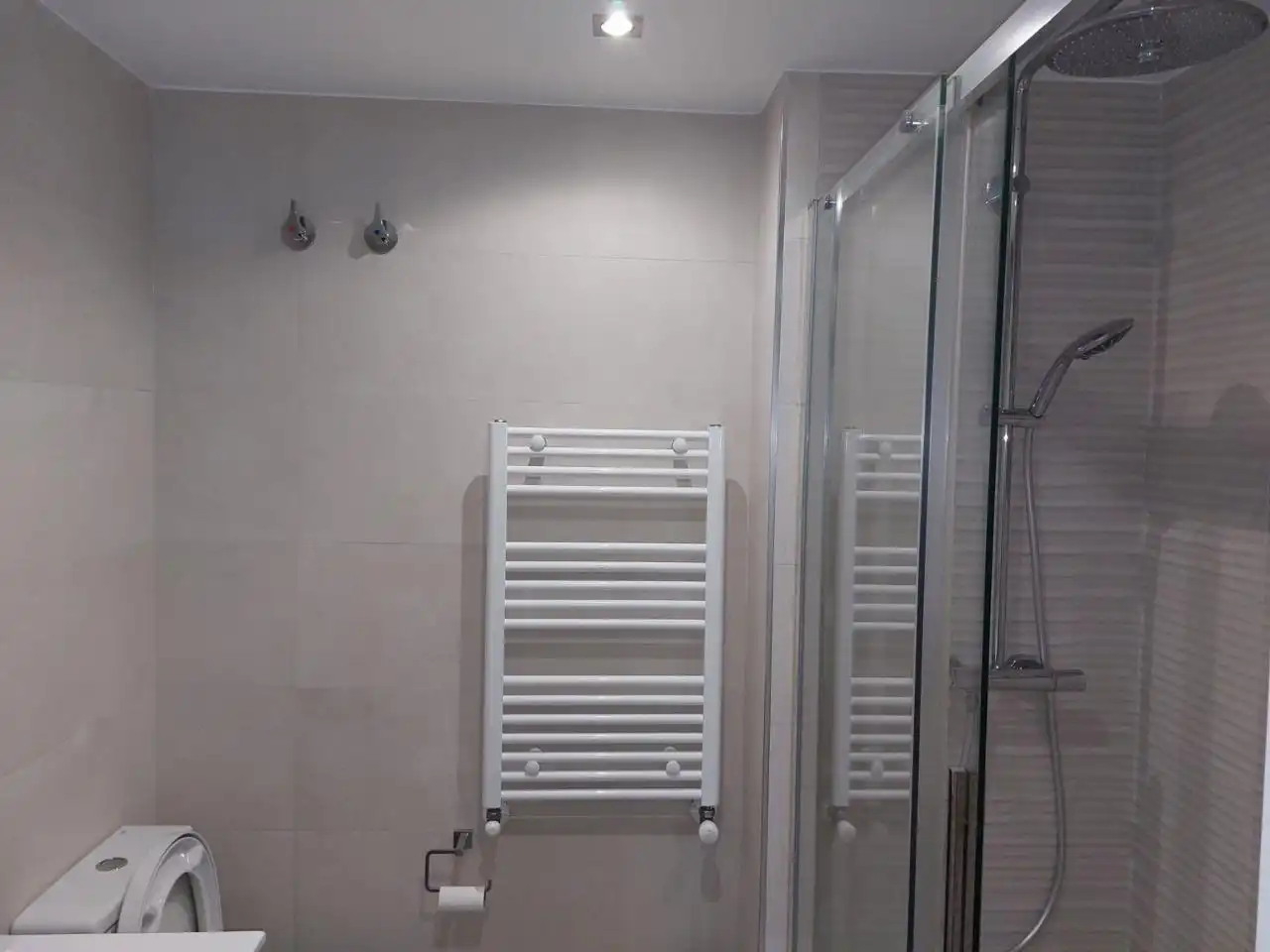 Flat for rent in De Ronda, Camino de Ronda