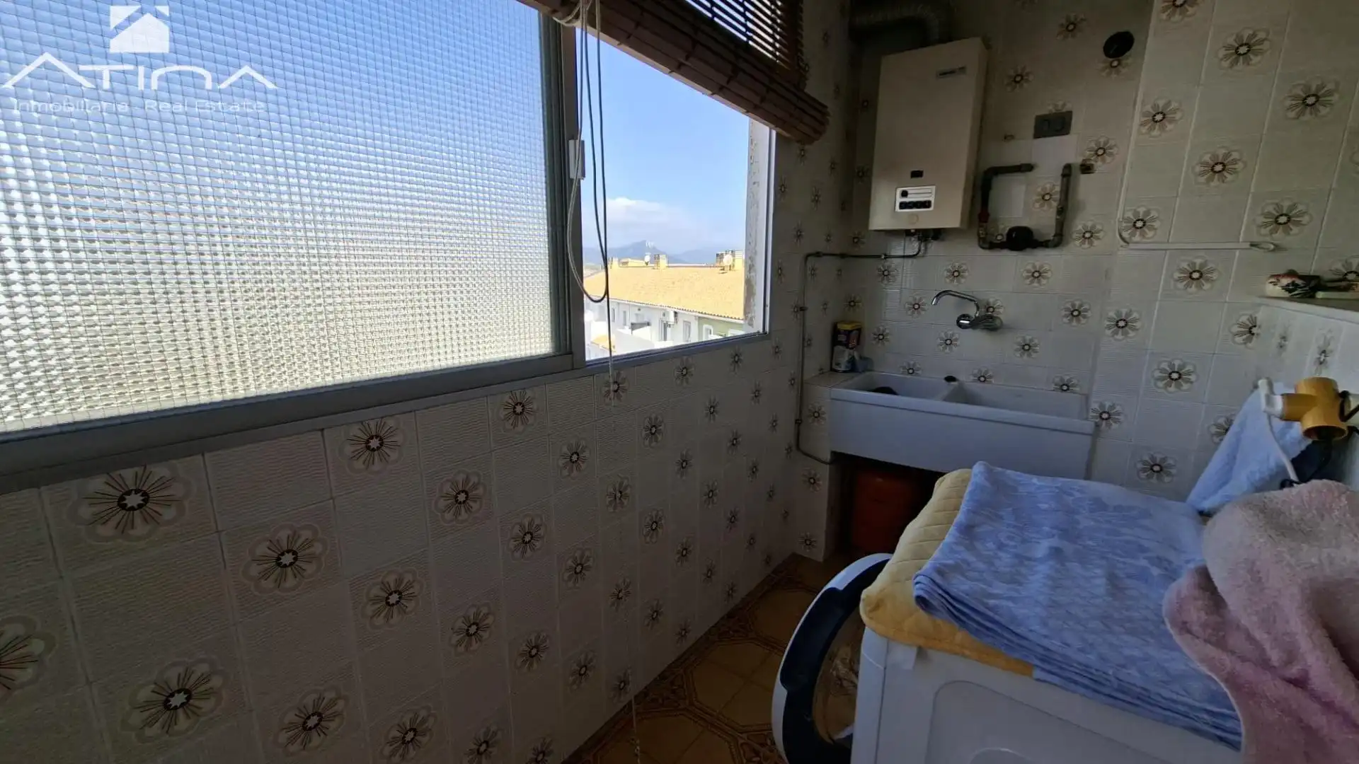 Bathroom of Flat for sale in Piles  with Air Conditioner and Balcony