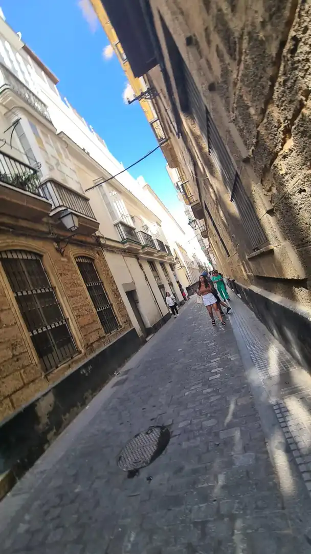 Vista exterior de Pis en venda en Cádiz amb Aire condicionat, Traster i Balcó