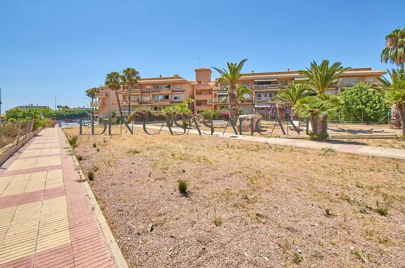 Flat for sale in El Campello  with Air Conditioner, Heating and Private garden