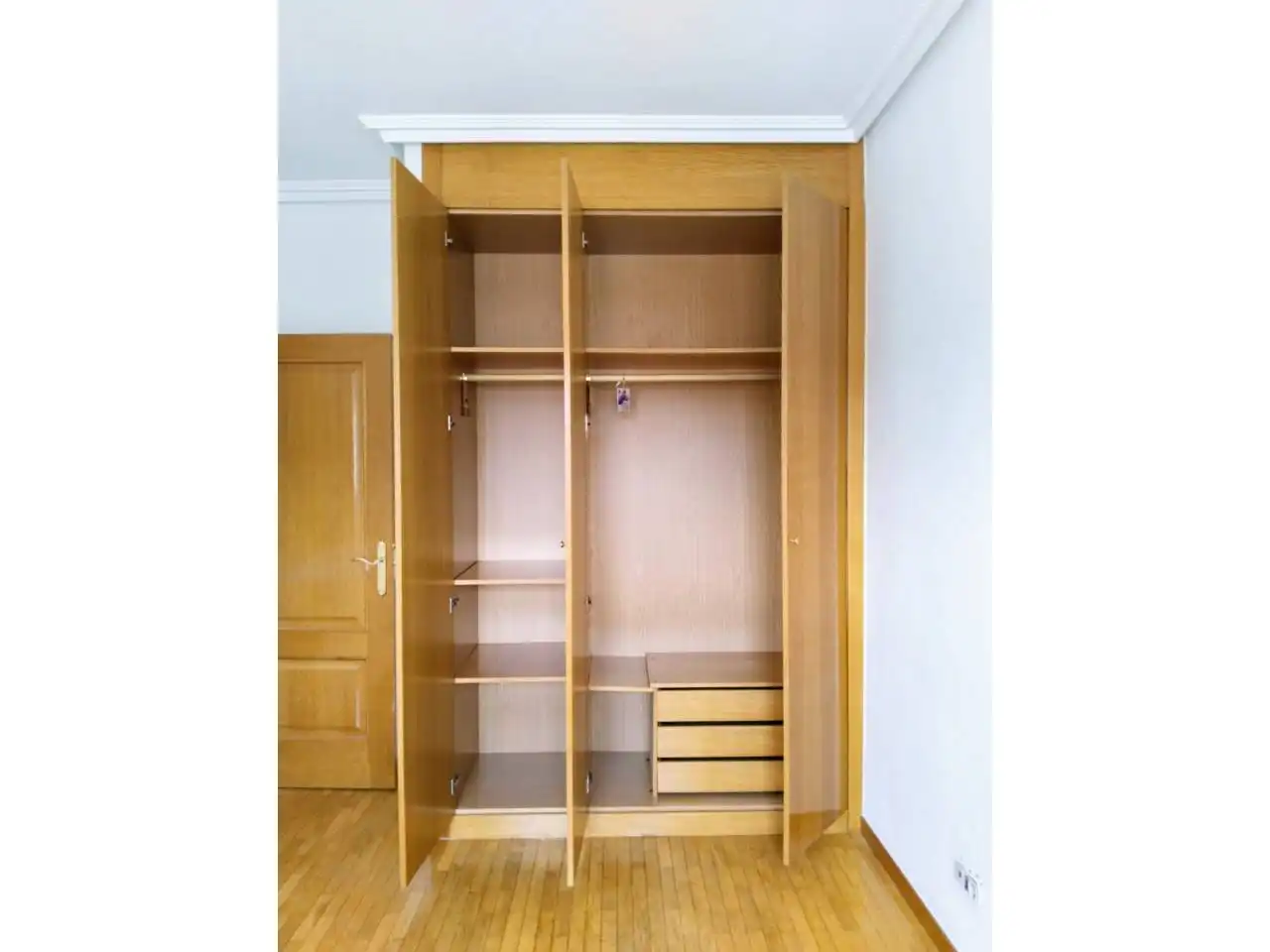 Habitación de Piso en venta en Burgos con Calefacción y Amueblado