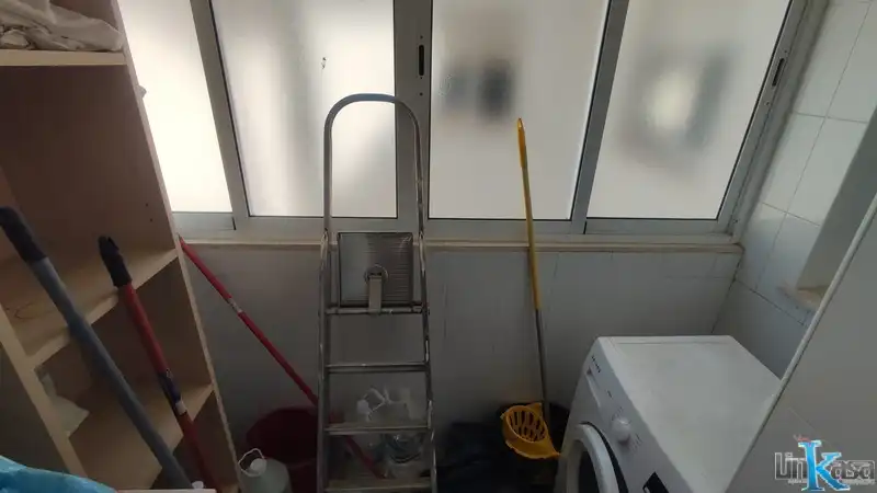 Terrassa de Pis en venda en Linares amb Aire condicionat, Moblat i Balcó