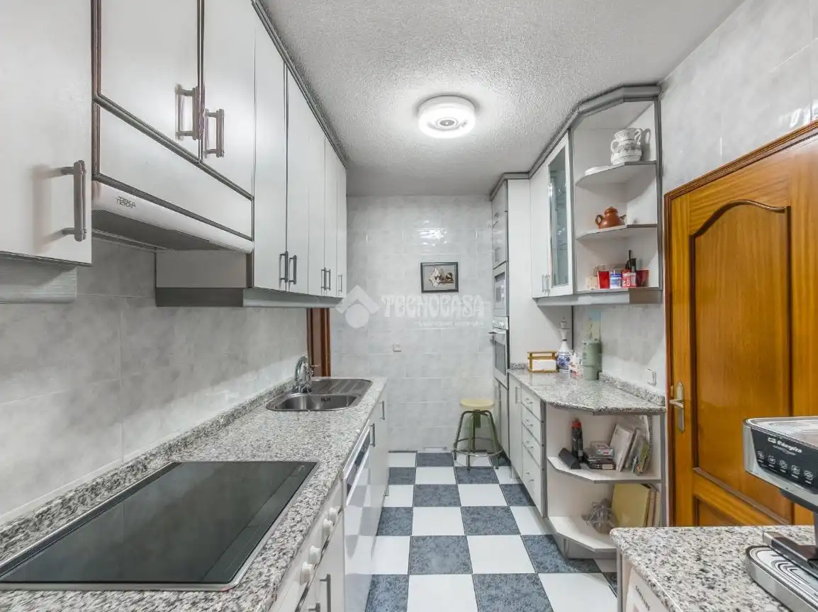 Flat with lift for sale in Moratalaz, imagen 3