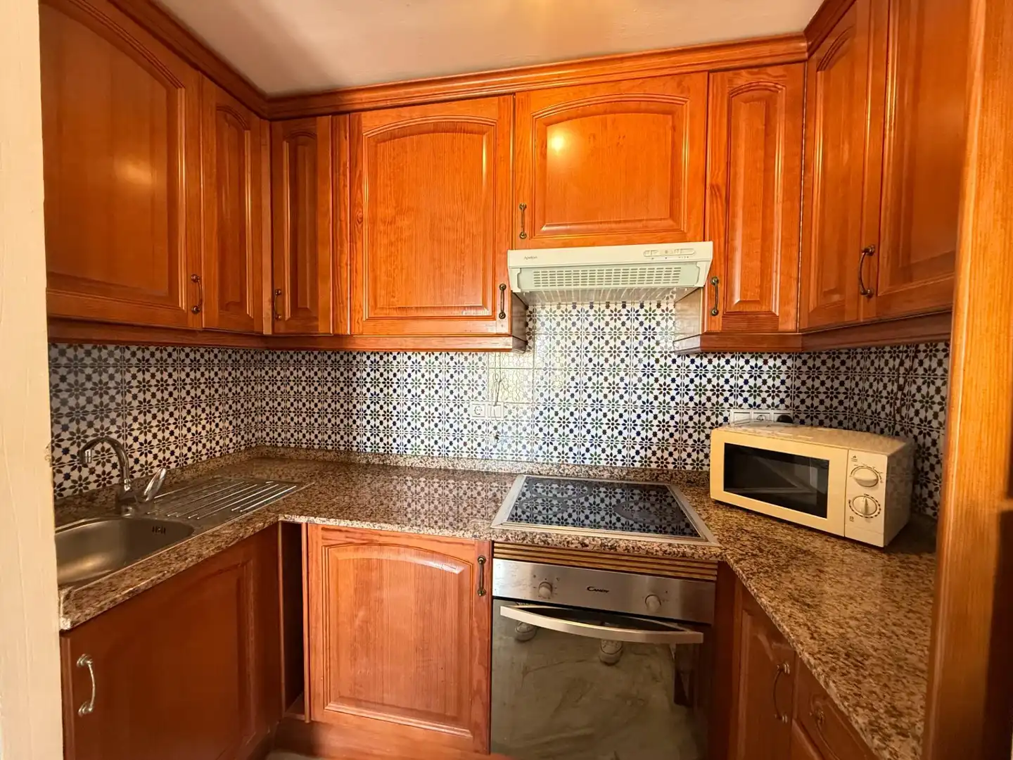 Cocina de Apartamento en venta en Torrevieja con Aire acondicionado, Terraza y Amueblado