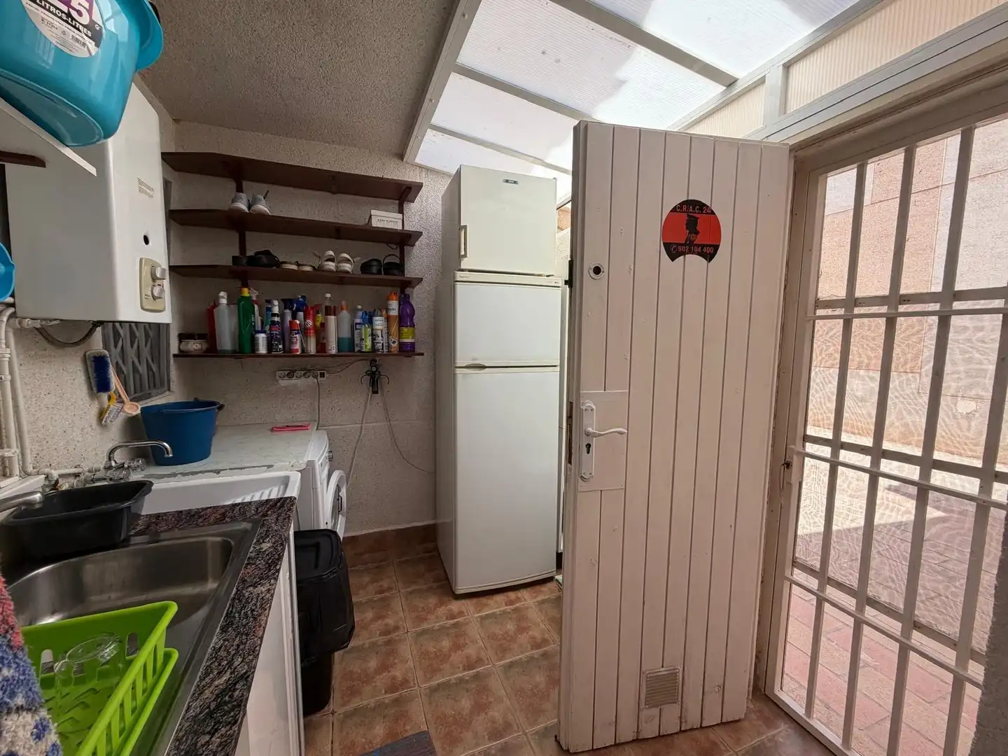 Cocina de Casa adosada en venta en Torrevieja con Jardín privado, Terraza y Trastero