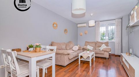 Foto 2 de Pis en venda a La Zubia Ciudad, La Zubia