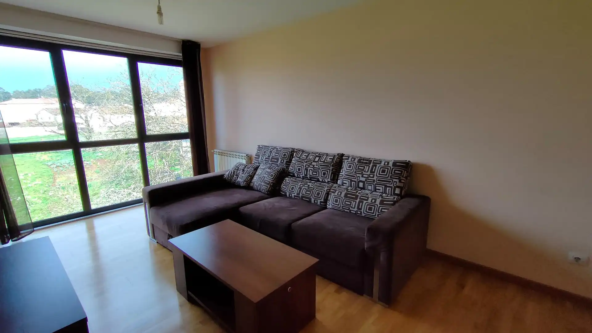 Dúplex de alquiler en Avenida Iglesia, O Pino