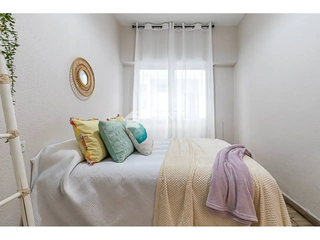 Habitación de Piso en venta en Alicante / Alacant con Terraza