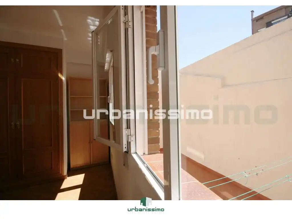 Apartament de lloguer a Esperanza Sánchez Carrascosa, Valdeacederas
