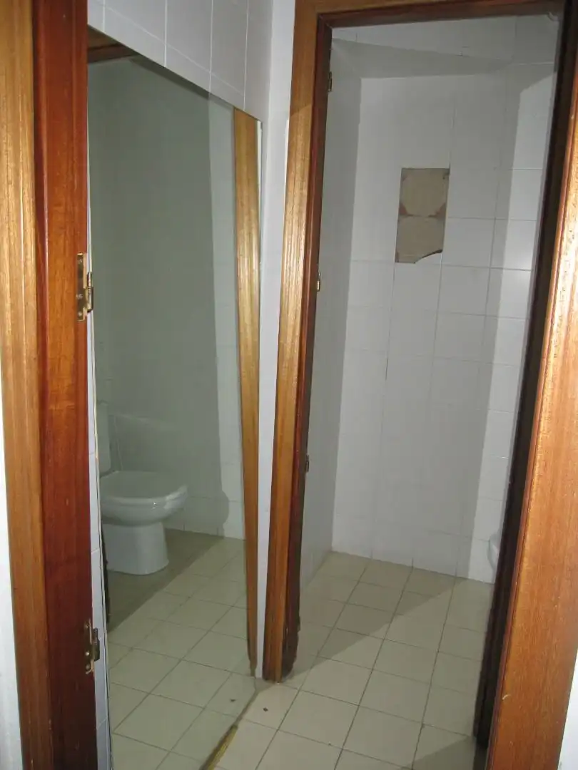 Bany de Local de lloguer en Ciudad Real