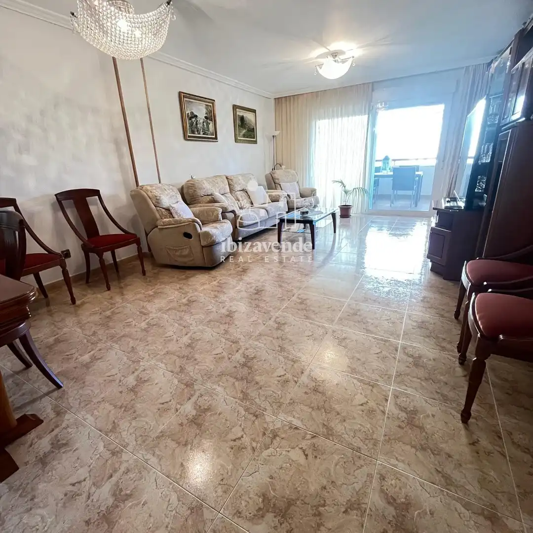 Sala d'estar de Pis en venda en Eivissa amb Terrassa i Moblat