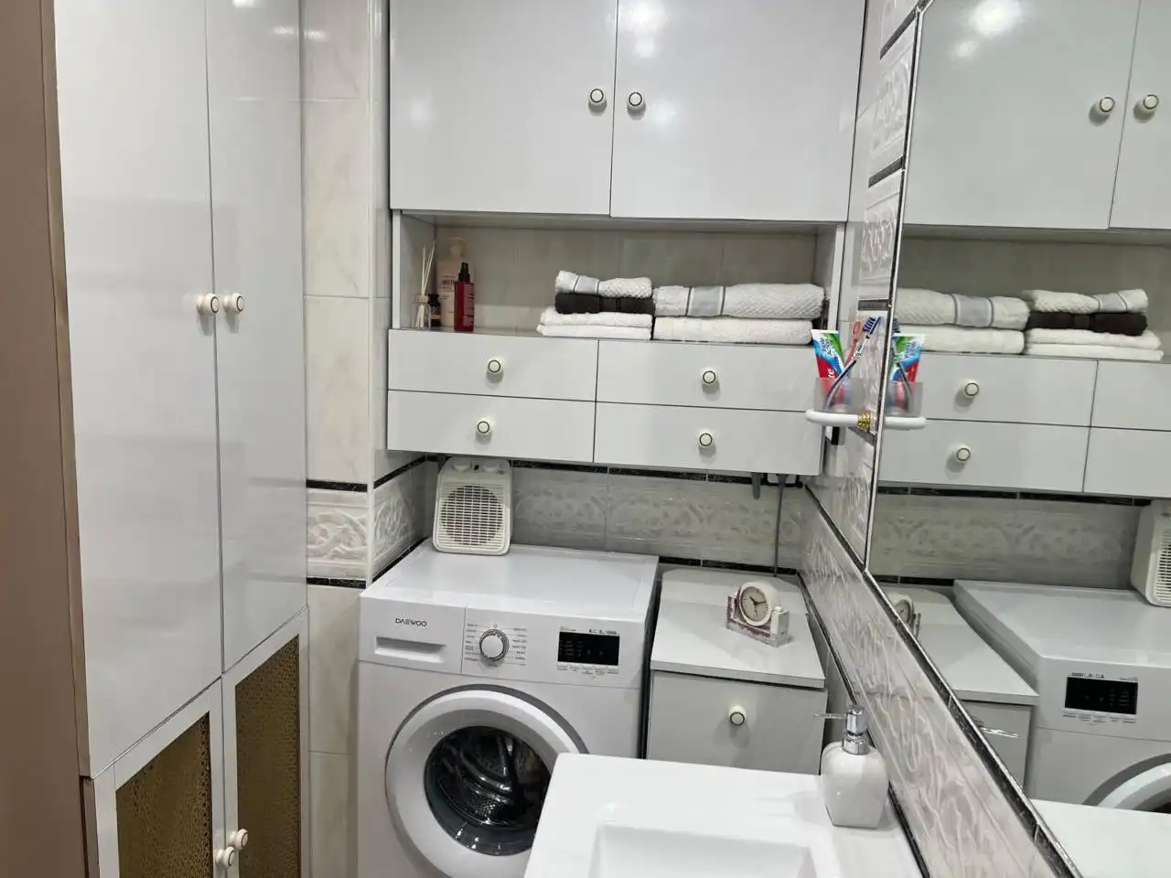 Flat for rent in Calle ESPARTEROS, Santa Bárbara
