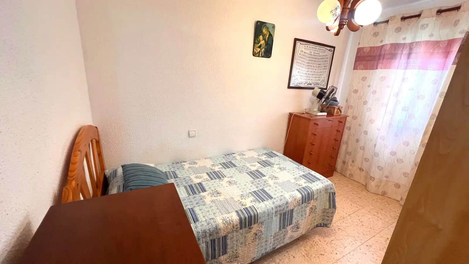 Habitación de Piso en venta en Badajoz con Aire acondicionado, Calefacción y Terraza