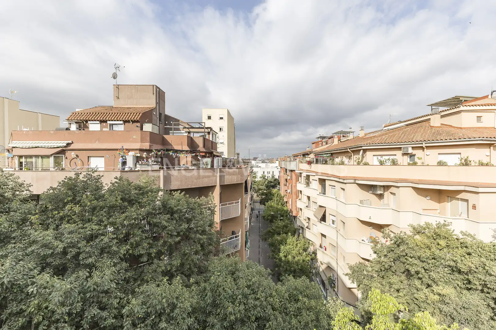 Exterior view of Flat for rent in Barcelona  with Air Conditioner, Heating and Parquet flooring